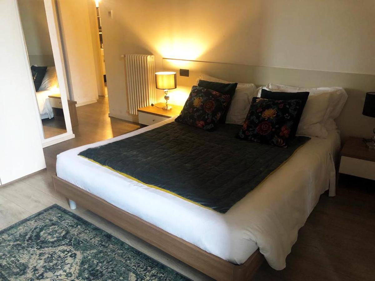 Giuturna Boutique Hotel Рим Екстериор снимка