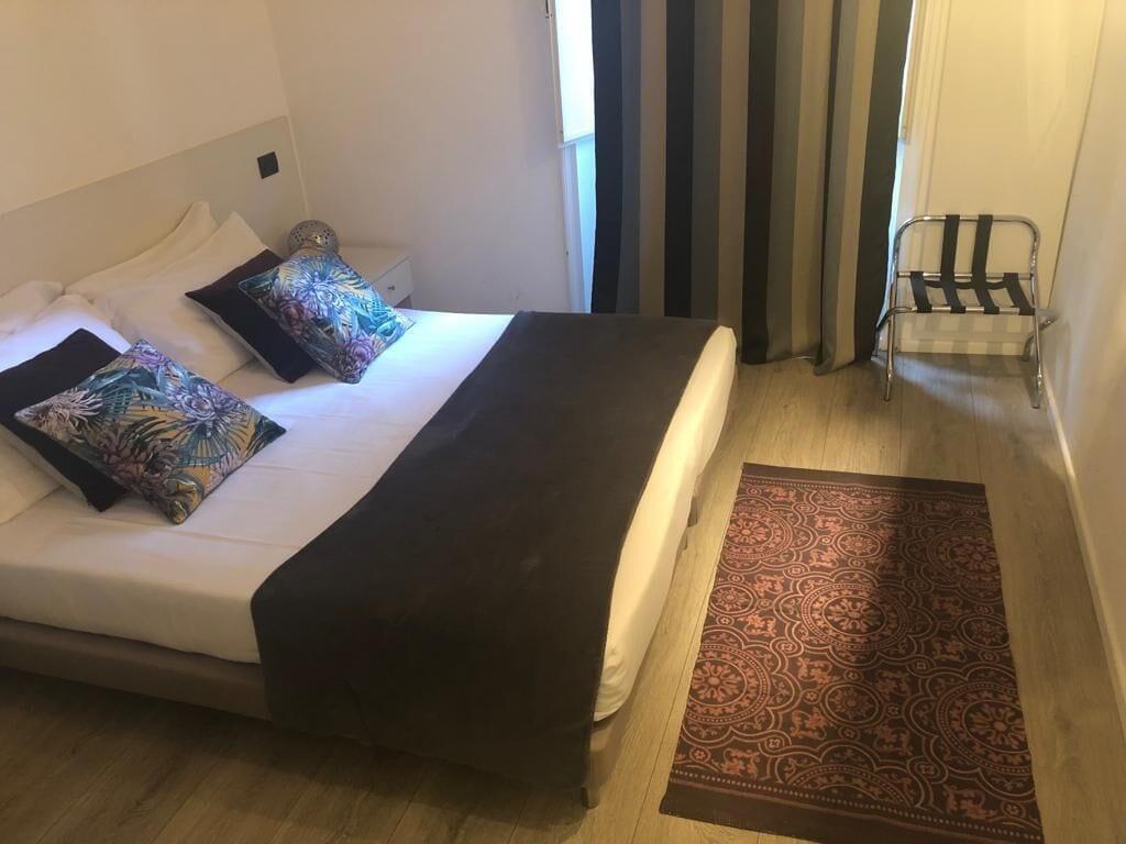 Giuturna Boutique Hotel Рим Екстериор снимка