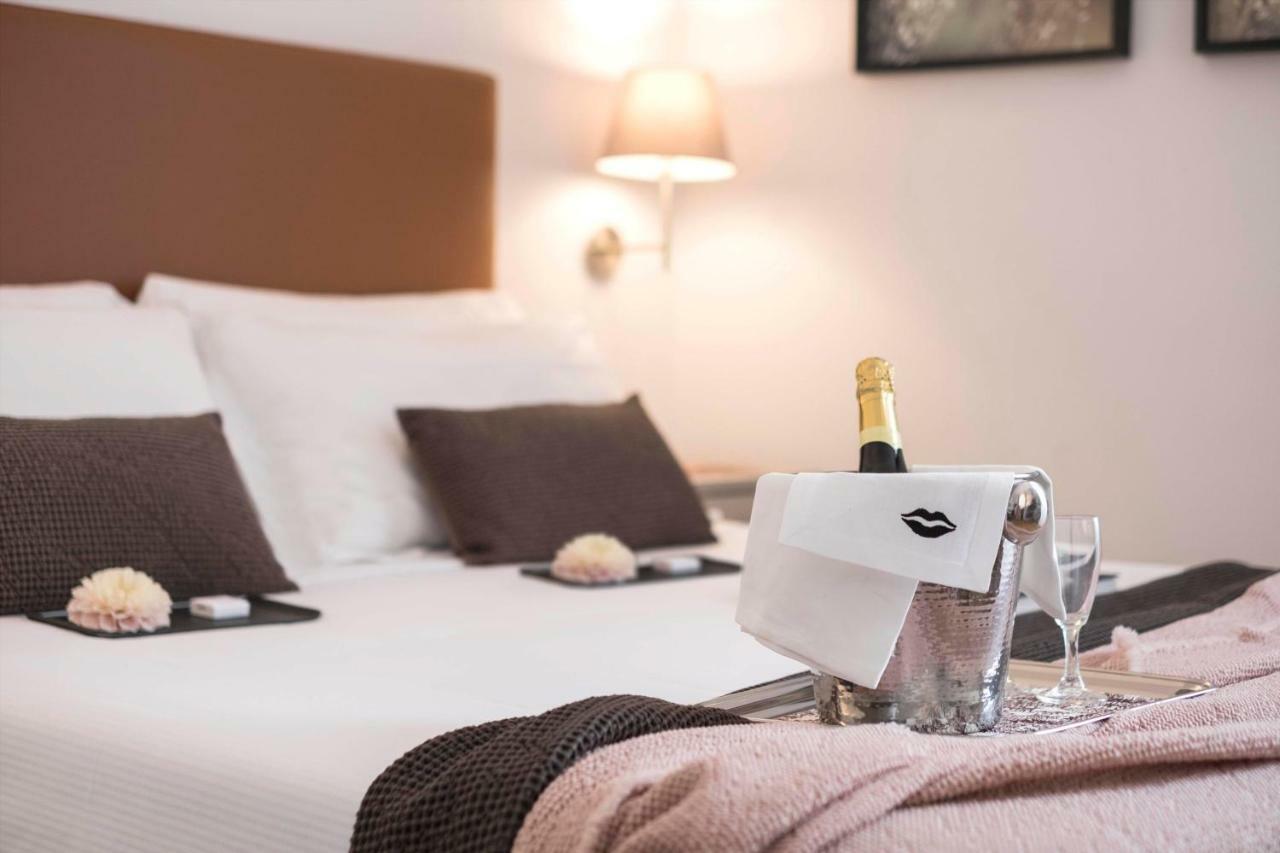 Giuturna Boutique Hotel Рим Екстериор снимка